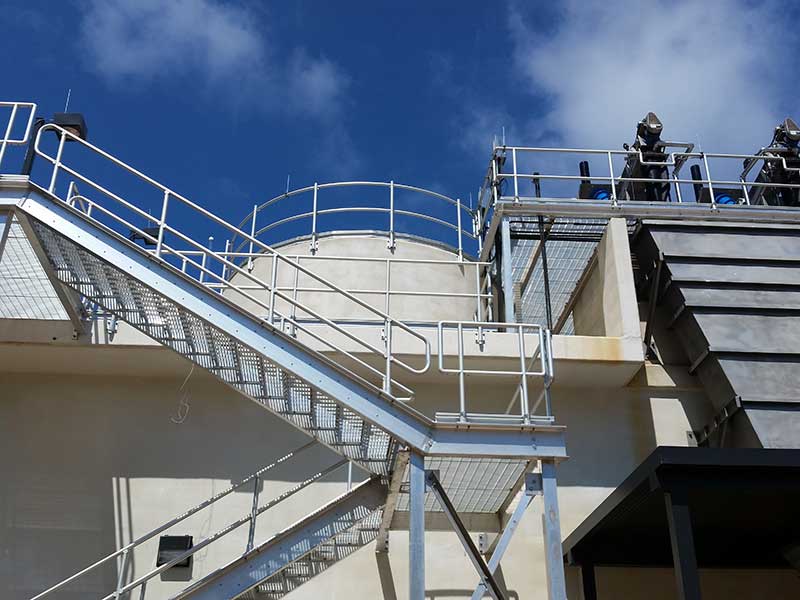 Commercial prestressed concrete tank.