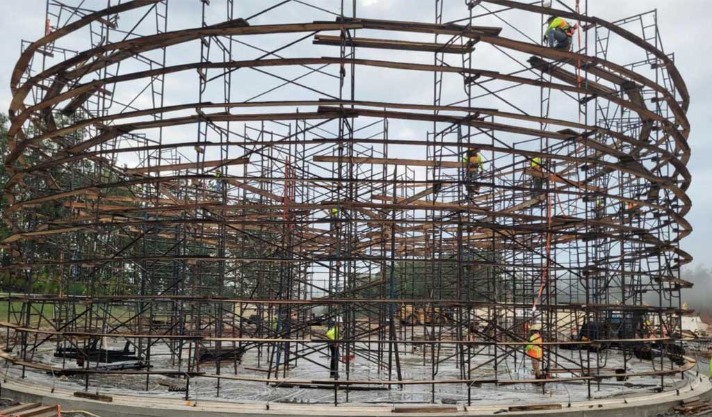 CROM Crew Sets Bar High for Safety Compliance