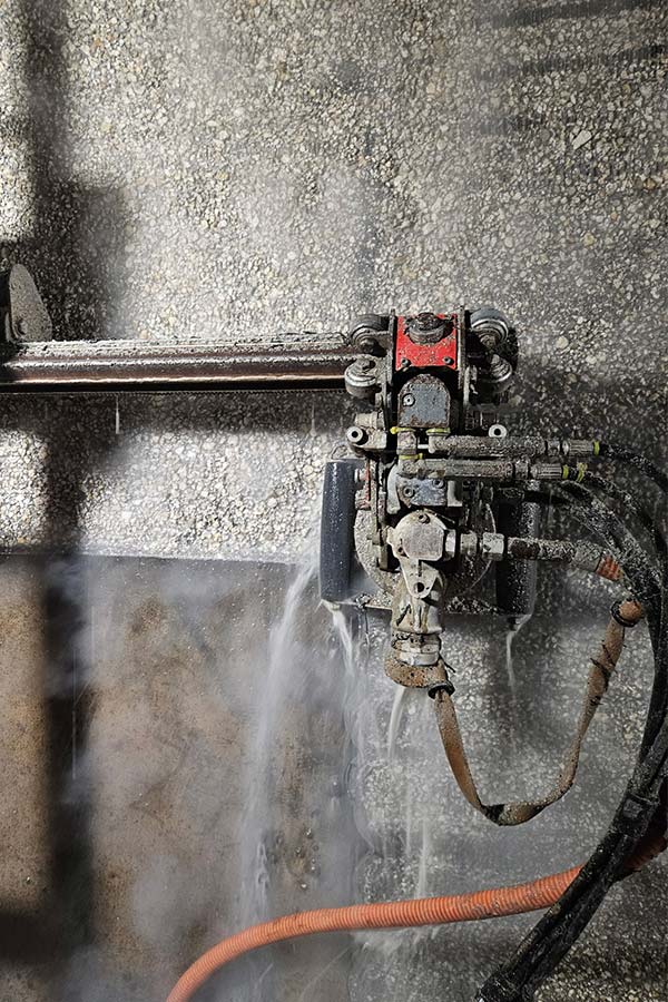 CROM’s hydrodemolition technology